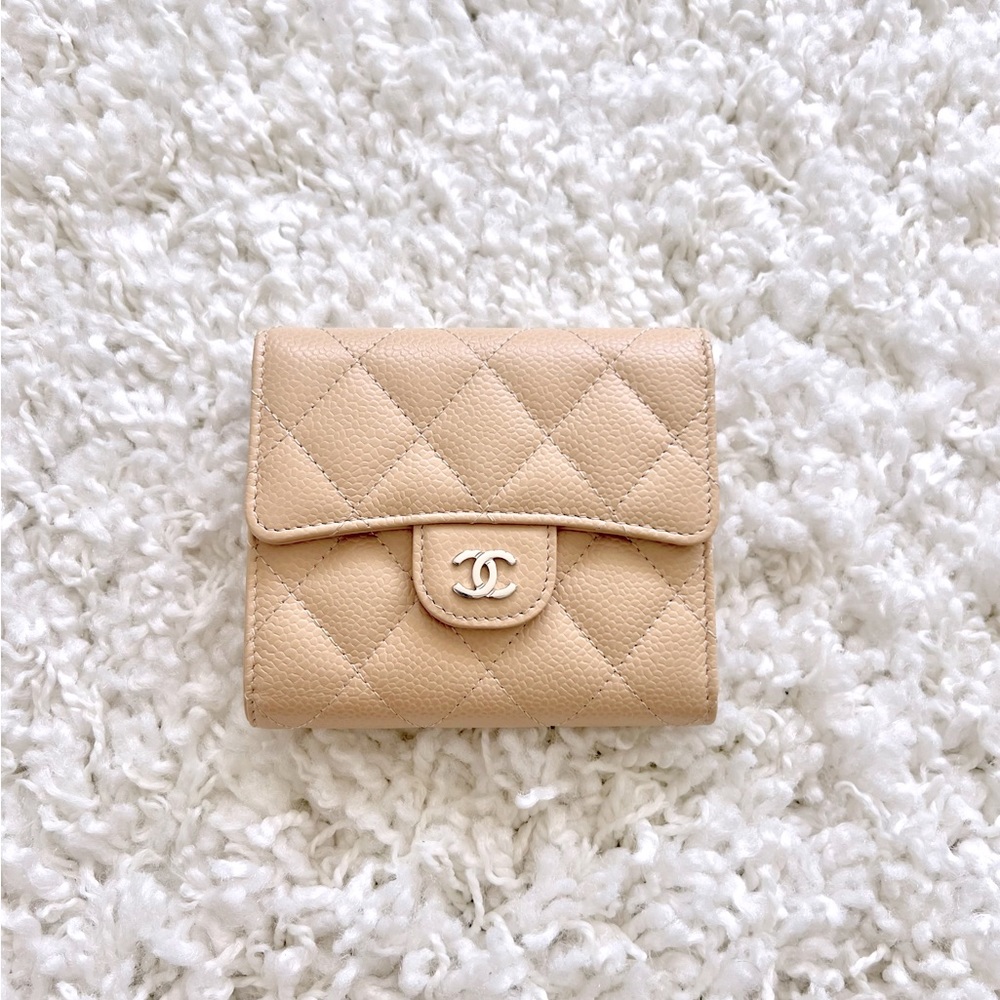 CHANEL Classic Flap Compact Wallet in Beige Clair Caviar with Silver Hardware 💕